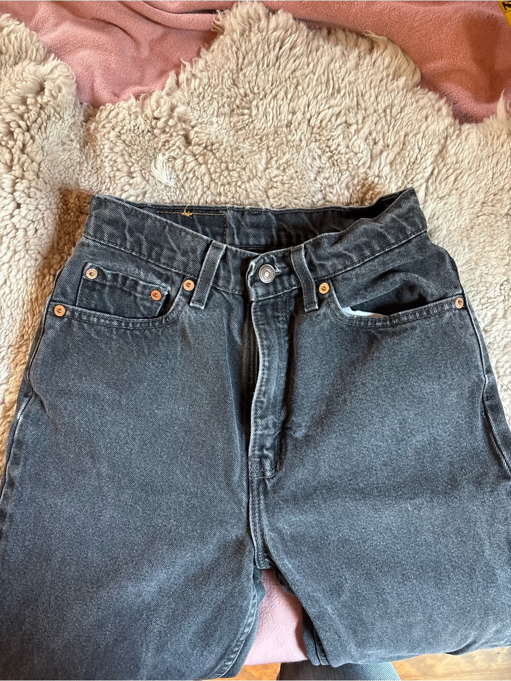 Vintage black Levi’s 512